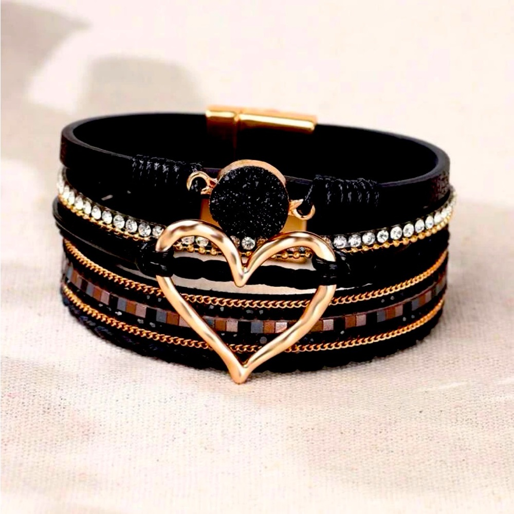 Rhinestone & Heart Magnetic Bracelet NEW 🏷️ - Picture 2 of 3